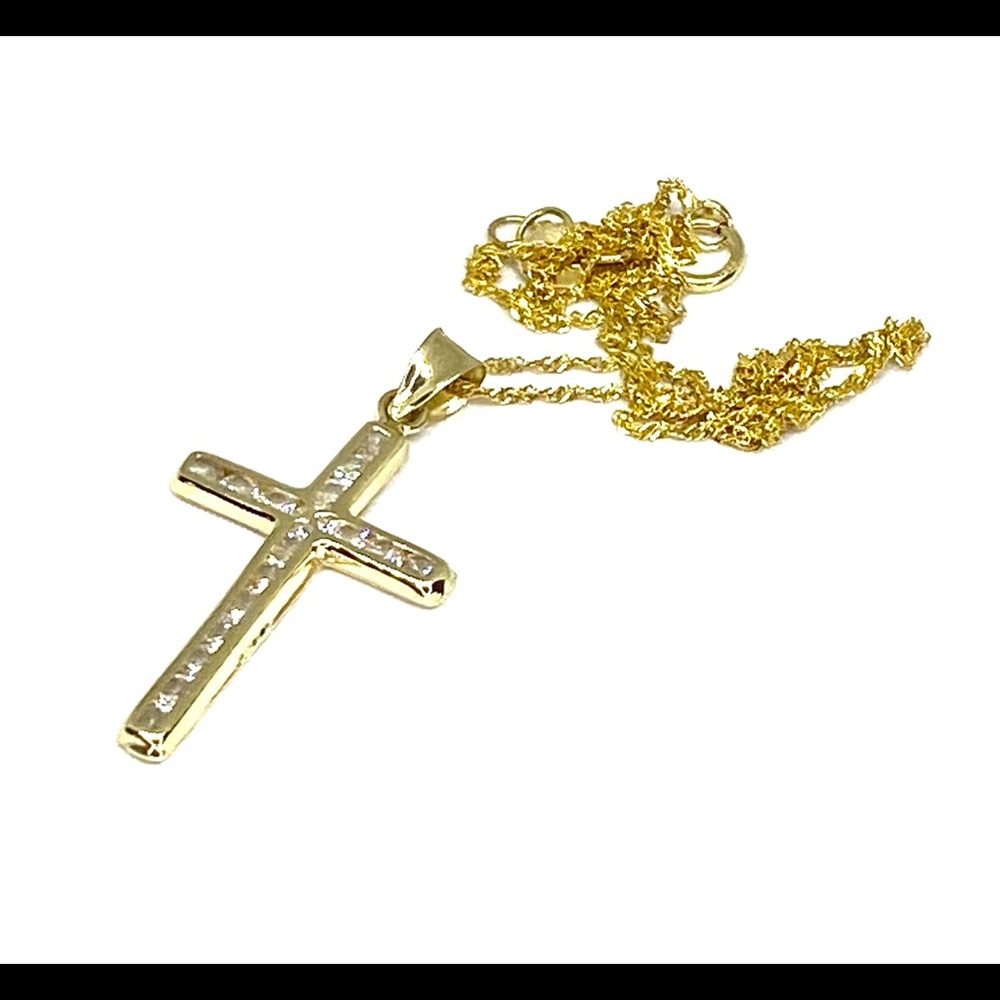 Cross and chain solid gold 70% off